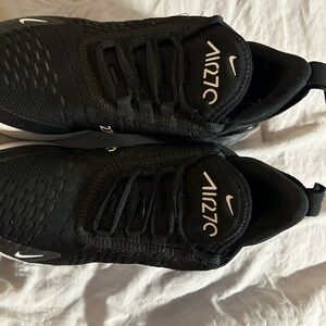 Air max 270 womens size 6
